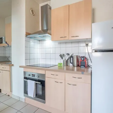 Apartment Bel 4pers Stationnement Gratuit Centre *